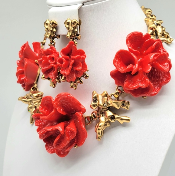Oscar de la Renta Coral Flower + Branch Statement Jewelry Set Resin + Swarovskis - Picture 7 of 12